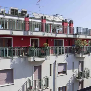 Contempora - Cavallotti 13 - B22 , Milán Italia